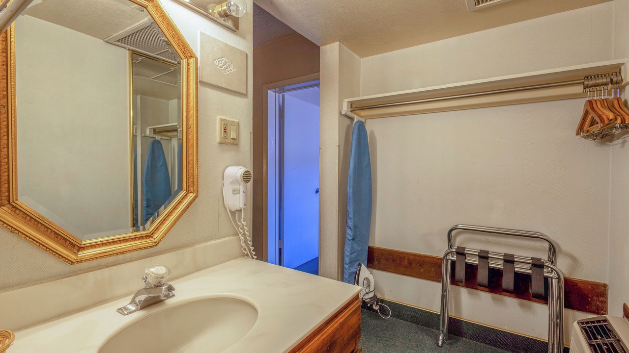 Photo of Bathroom in Allison