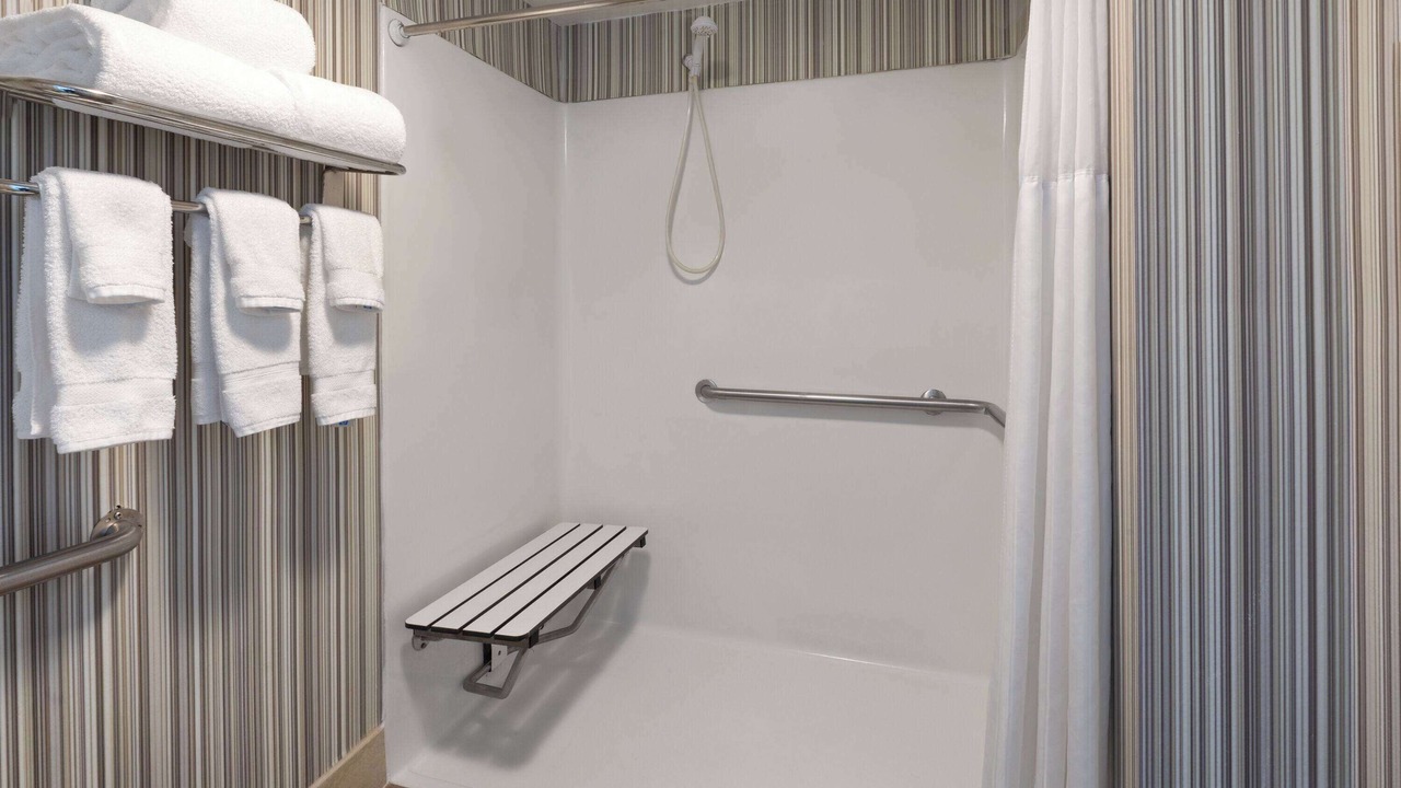 Photo of Bathroom in Norfolk Auto Row Historic District