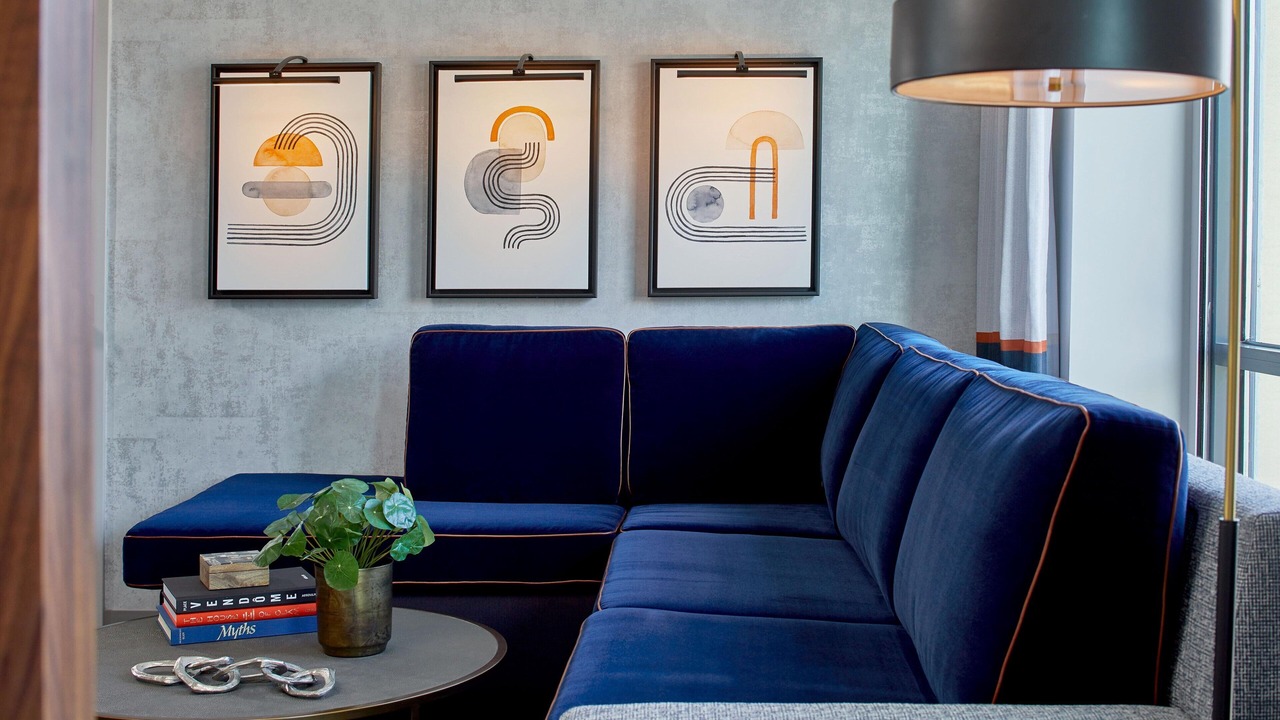 Photo of Livingroom in Downtown