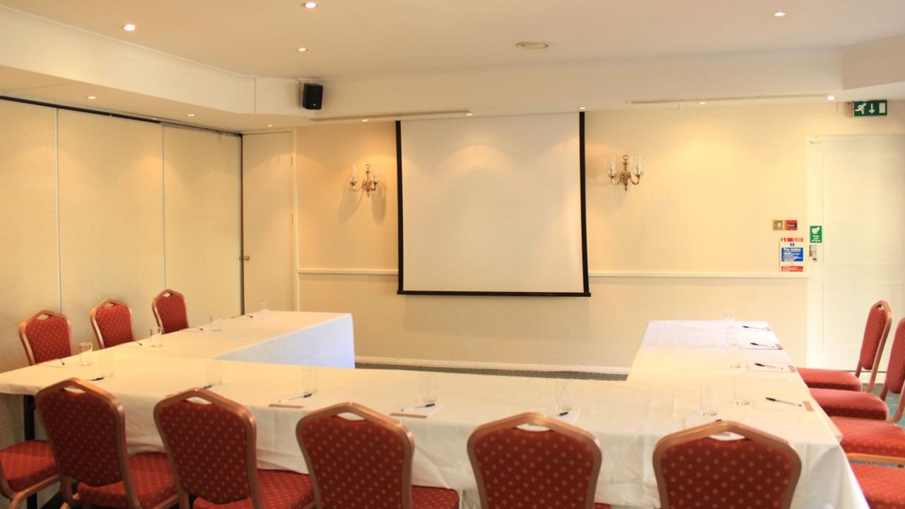 Photo of Others in Hindhead