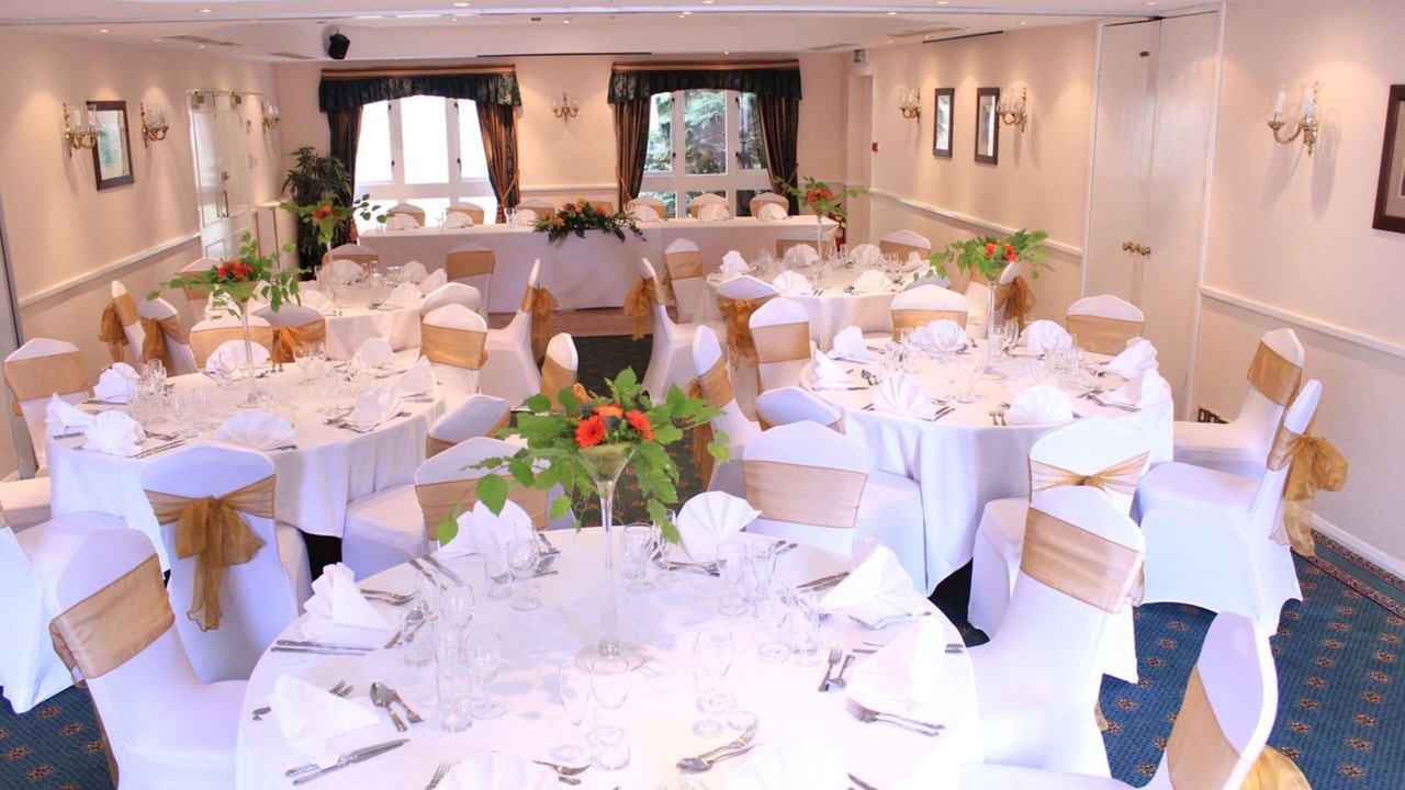 Photo of Others in Hindhead