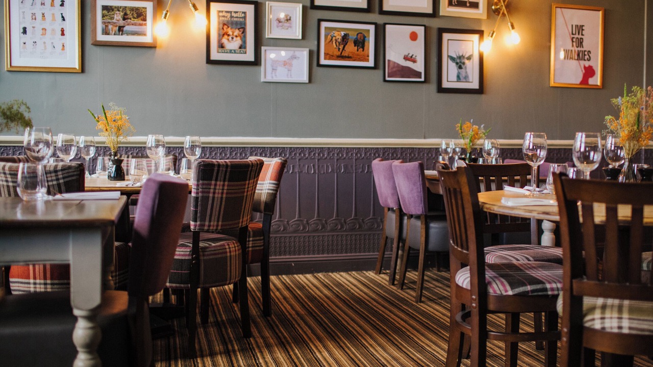 Photo of Others in Hindhead