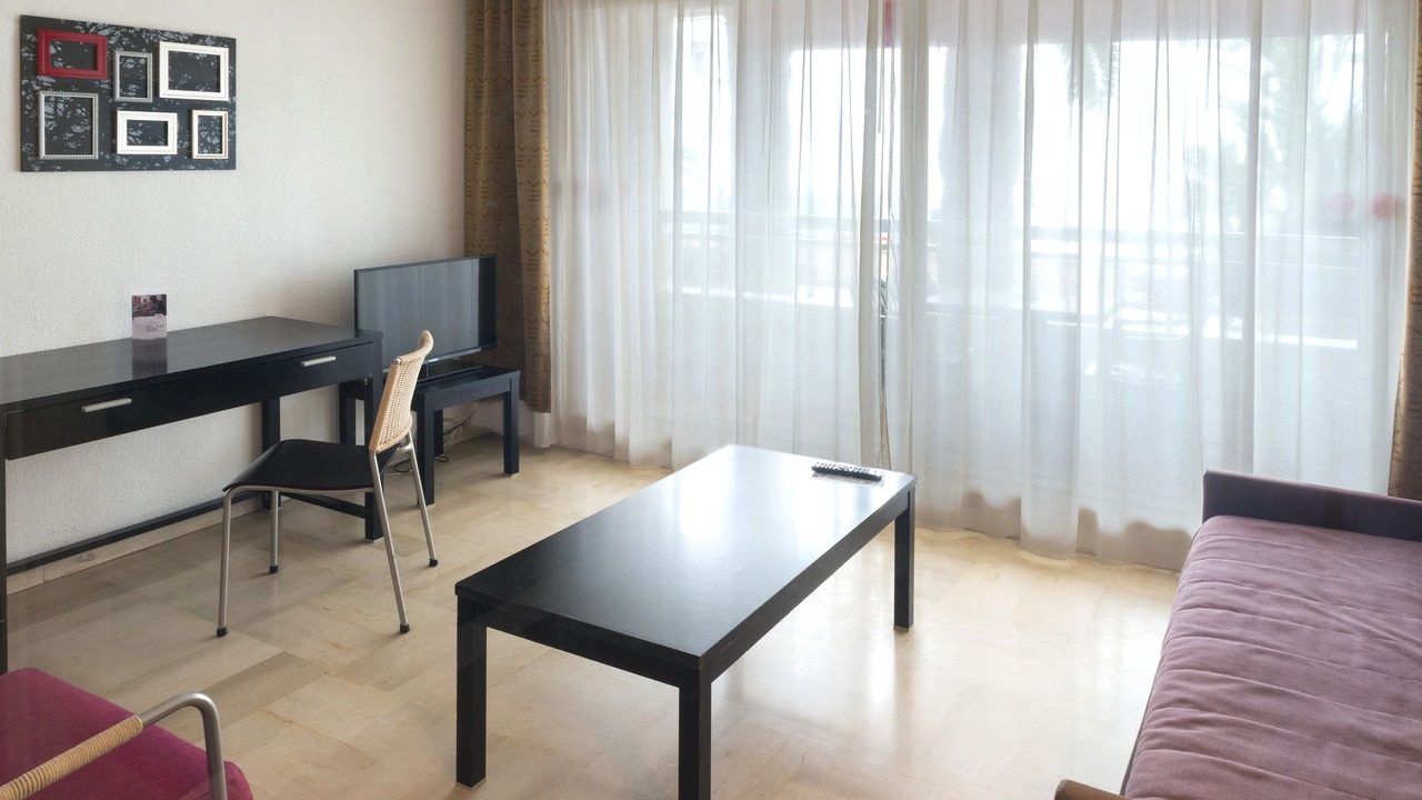 Photo of Livingroom in Les Baumettes