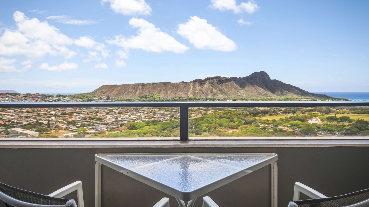Photo of Bedroom in Waikiki