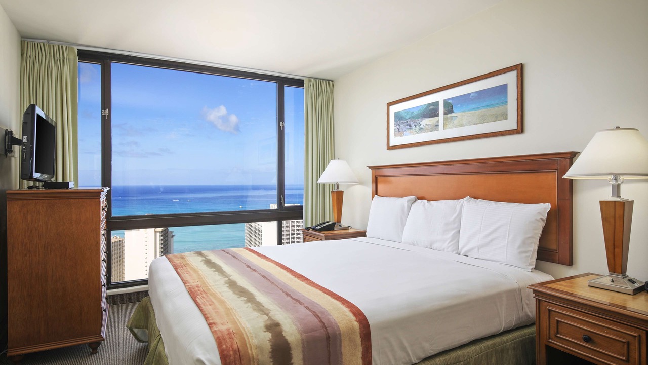 Photo of Bedroom in Waikiki