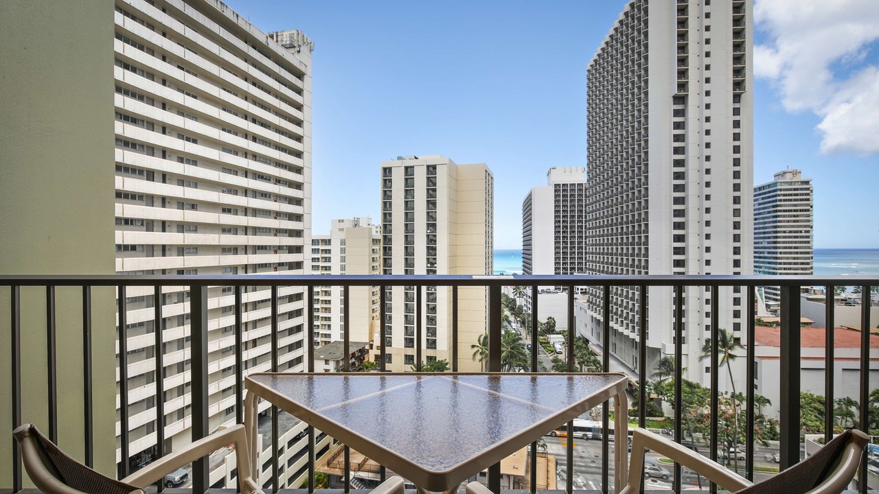 Photo of Bedroom in Waikiki