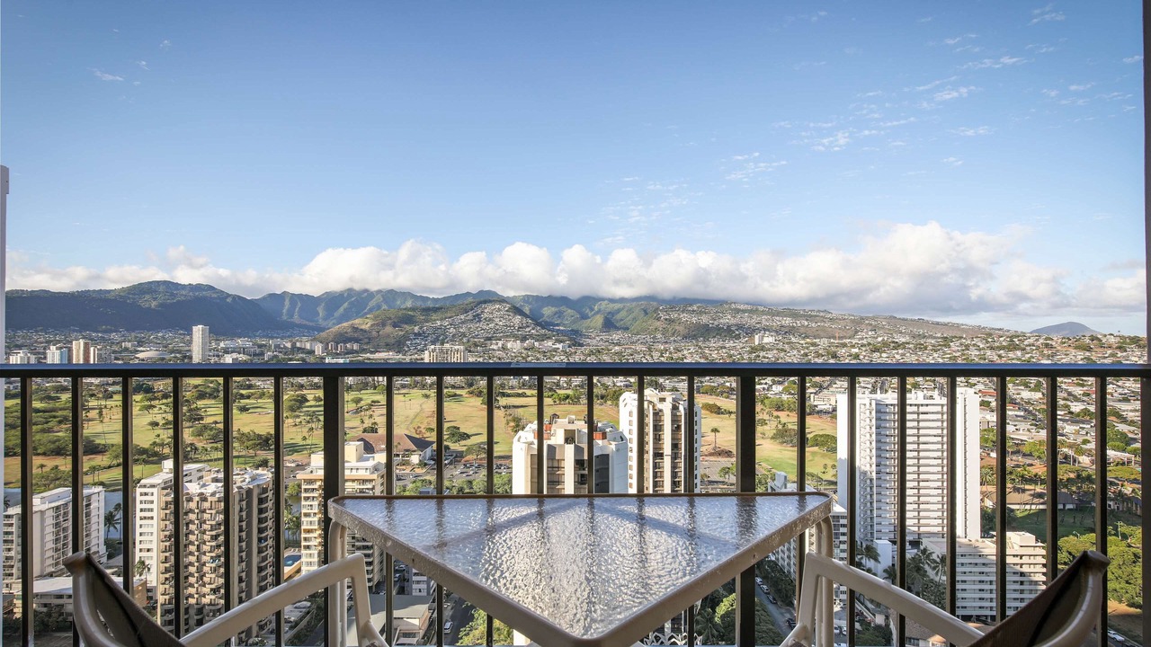 Photo of Bedroom in Waikiki