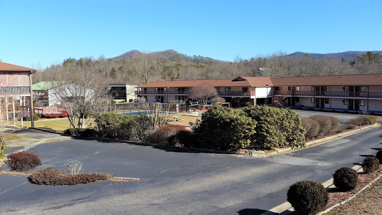 Photo of Outdoor in Dillard