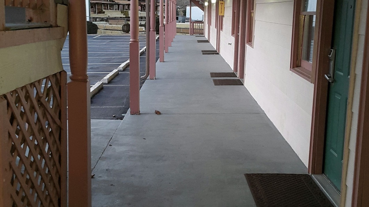 Photo of Outdoor in Dillard