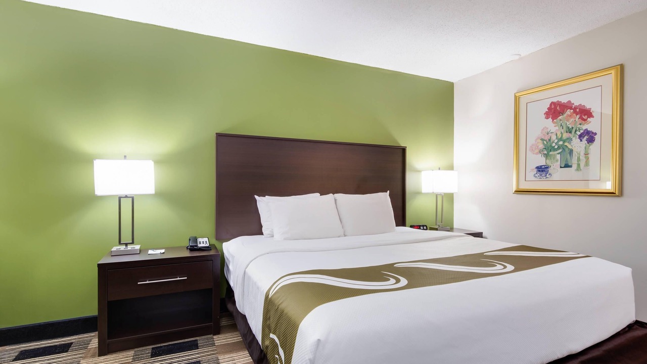 Photo of Bedroom in Oneonta