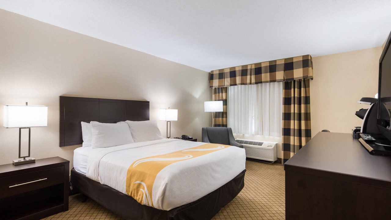 Photo of Bedroom in Oneonta