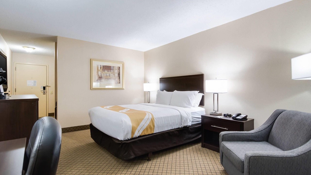 Photo of Bedroom in Oneonta