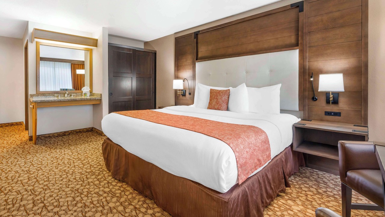 Photo of Bedroom in Southeast Salem