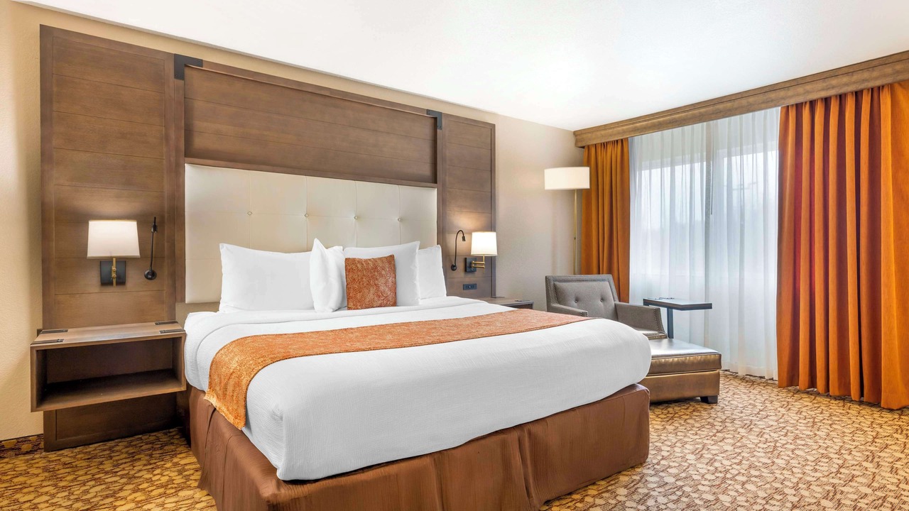 Photo of Bedroom in Southeast Salem