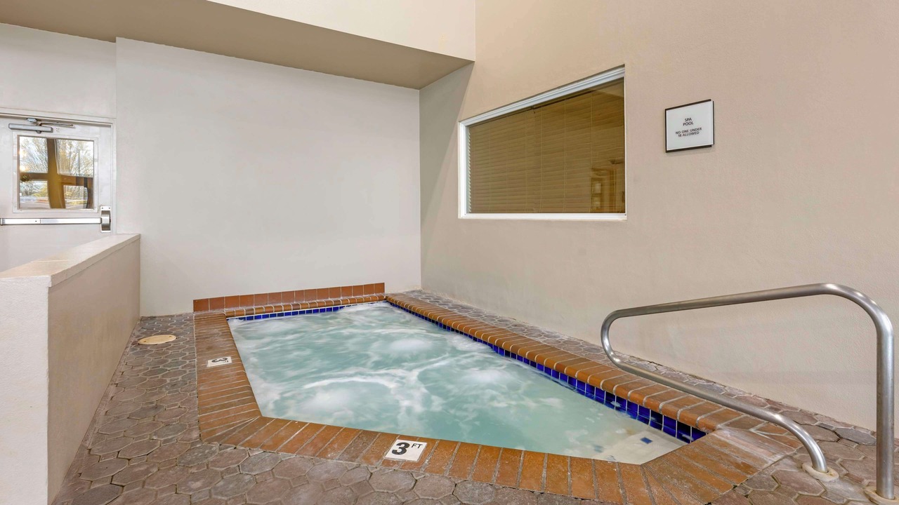 Photo of Outdoor in Southeast Salem