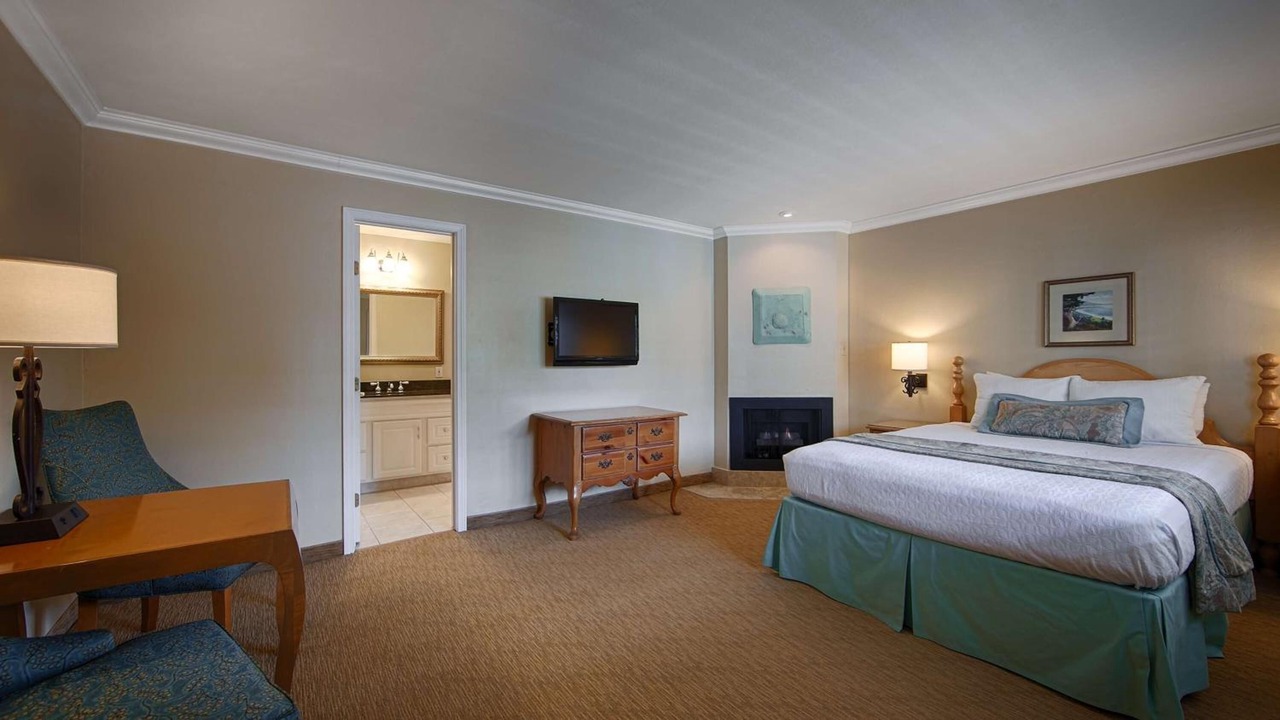 Photo of Bedroom in Northeast Carmel