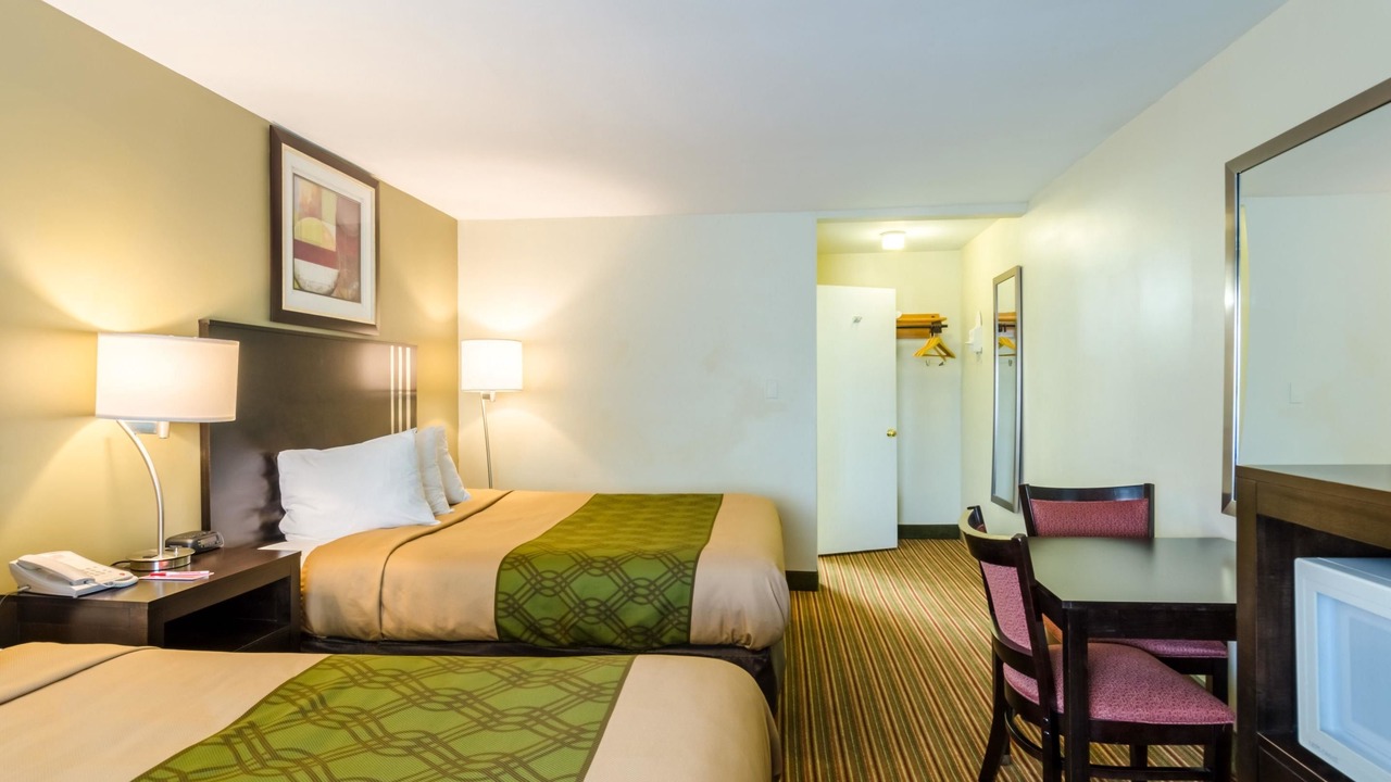 Photo of Bedroom in Pittsfield