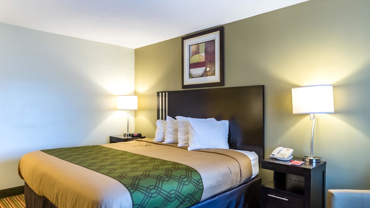 Photo of Bedroom in Pittsfield