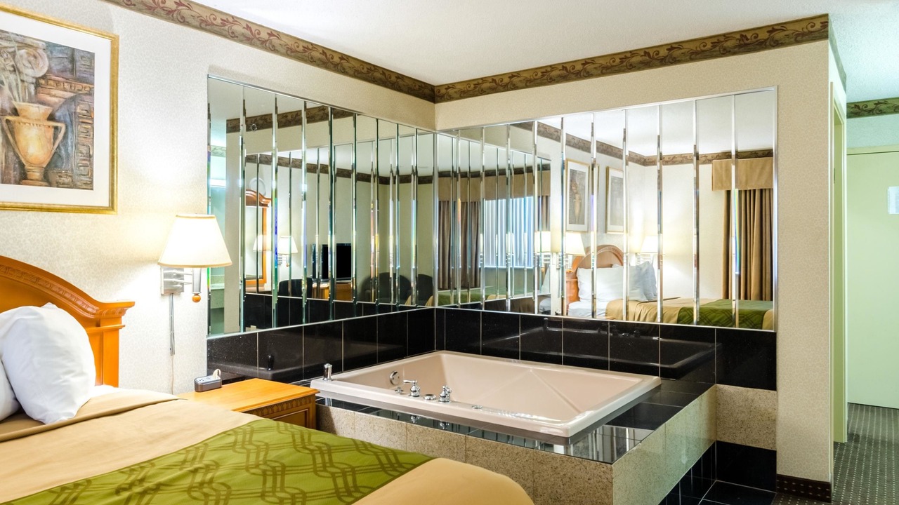 Photo of Bedroom in Pittsfield