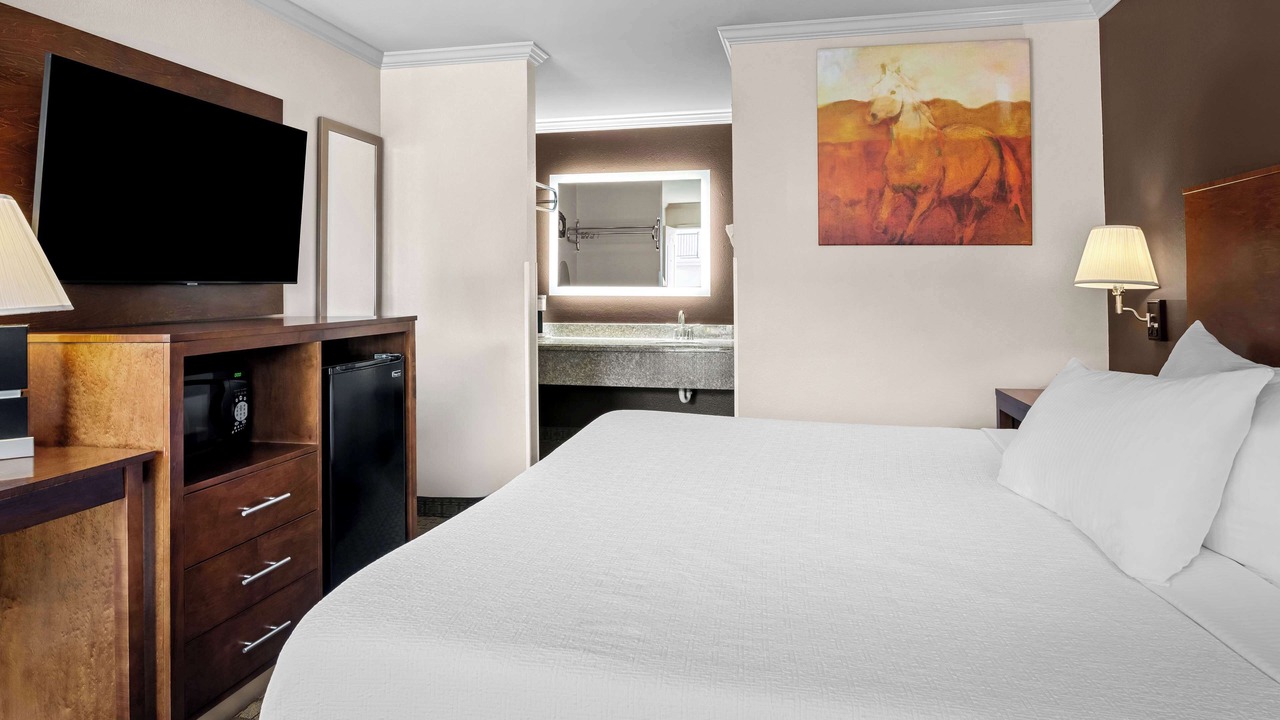 Photo of Bedroom in Lakeview