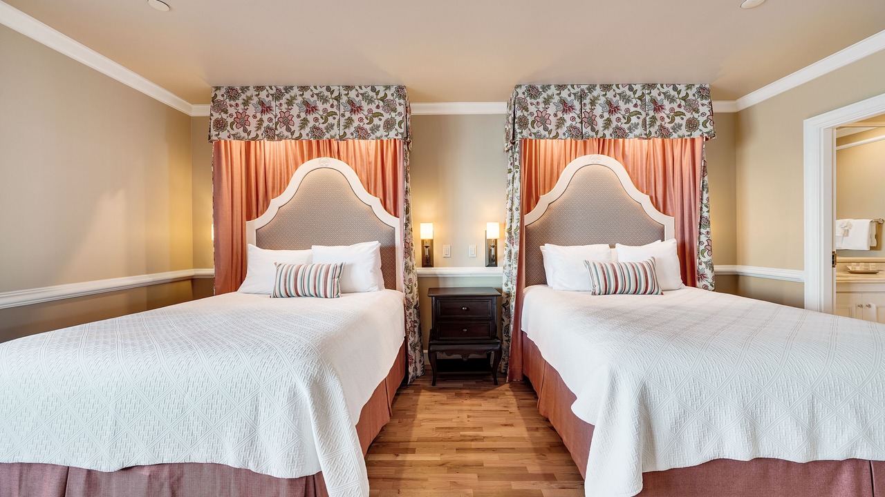 Photo of Bedroom in Monterey