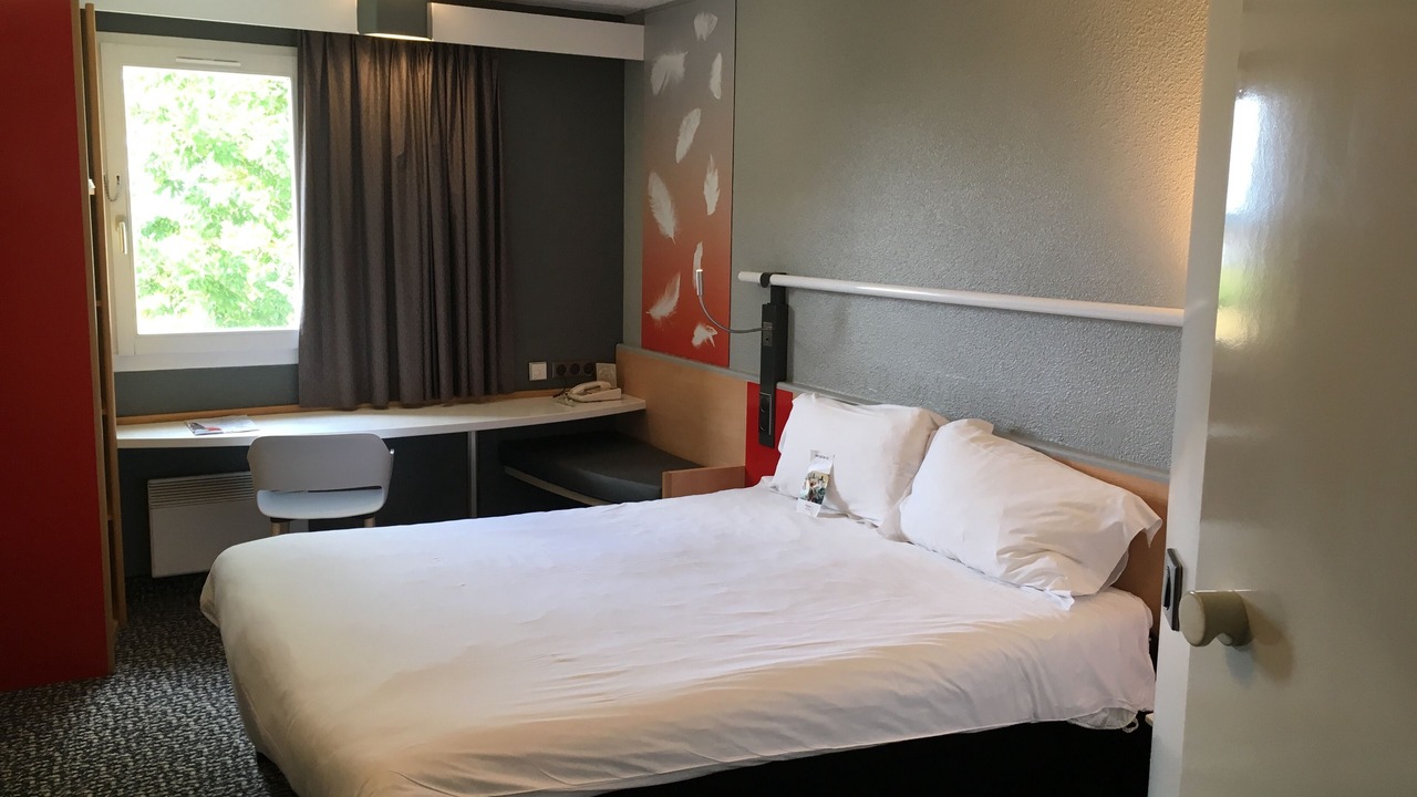 Photo of Bedroom in Abbeville