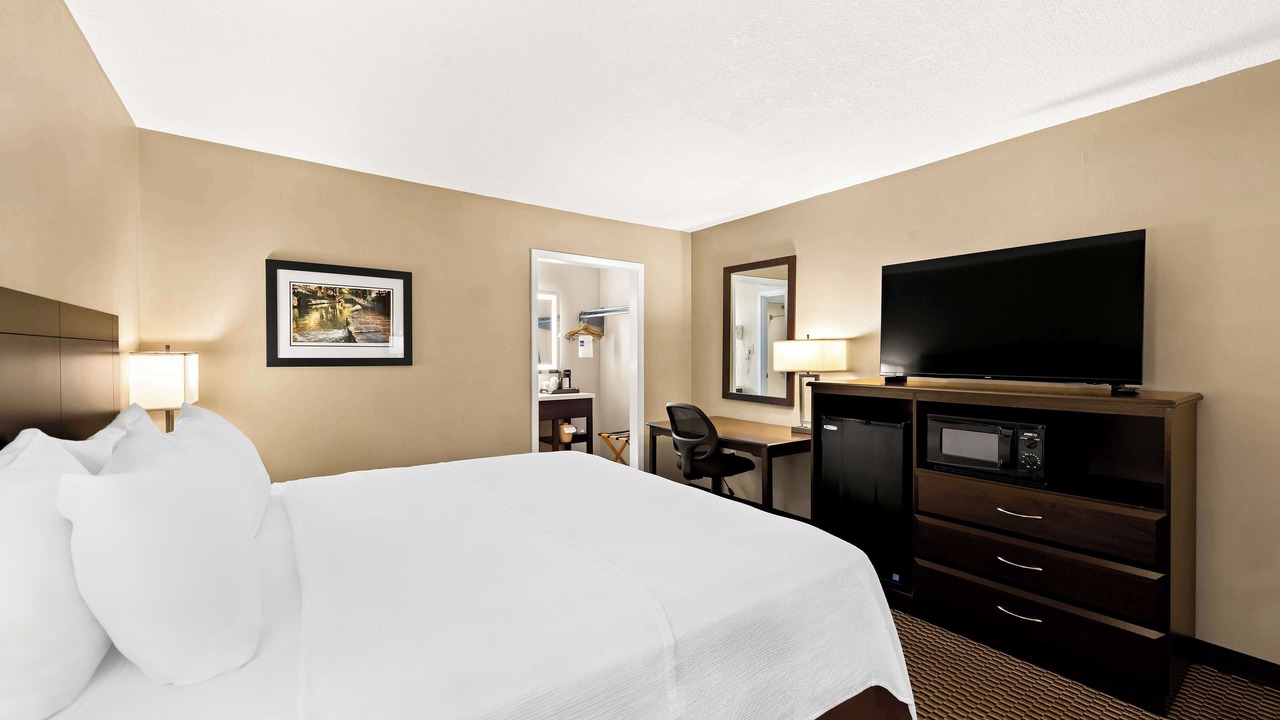 Photo of Bedroom in Sedalia