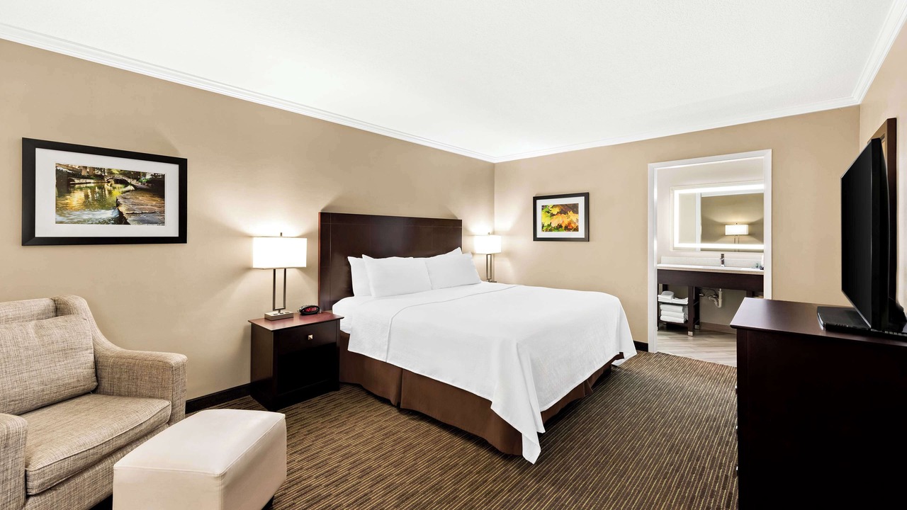 Photo of Bedroom in Sedalia