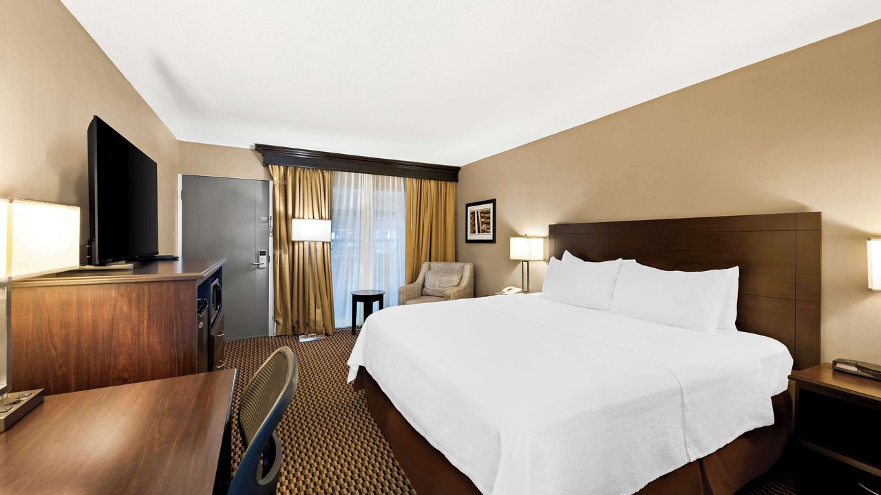 Photo of Bedroom in Sedalia