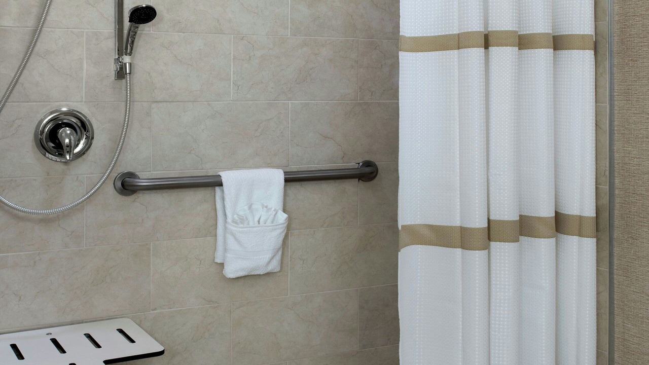 Photo of Bathroom in South Peabody