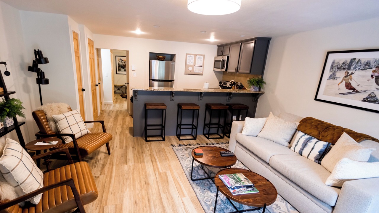 Photo of Livingroom in Vail