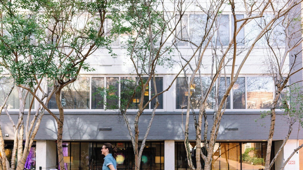 Photo of Outdoor in Foggy Bottom