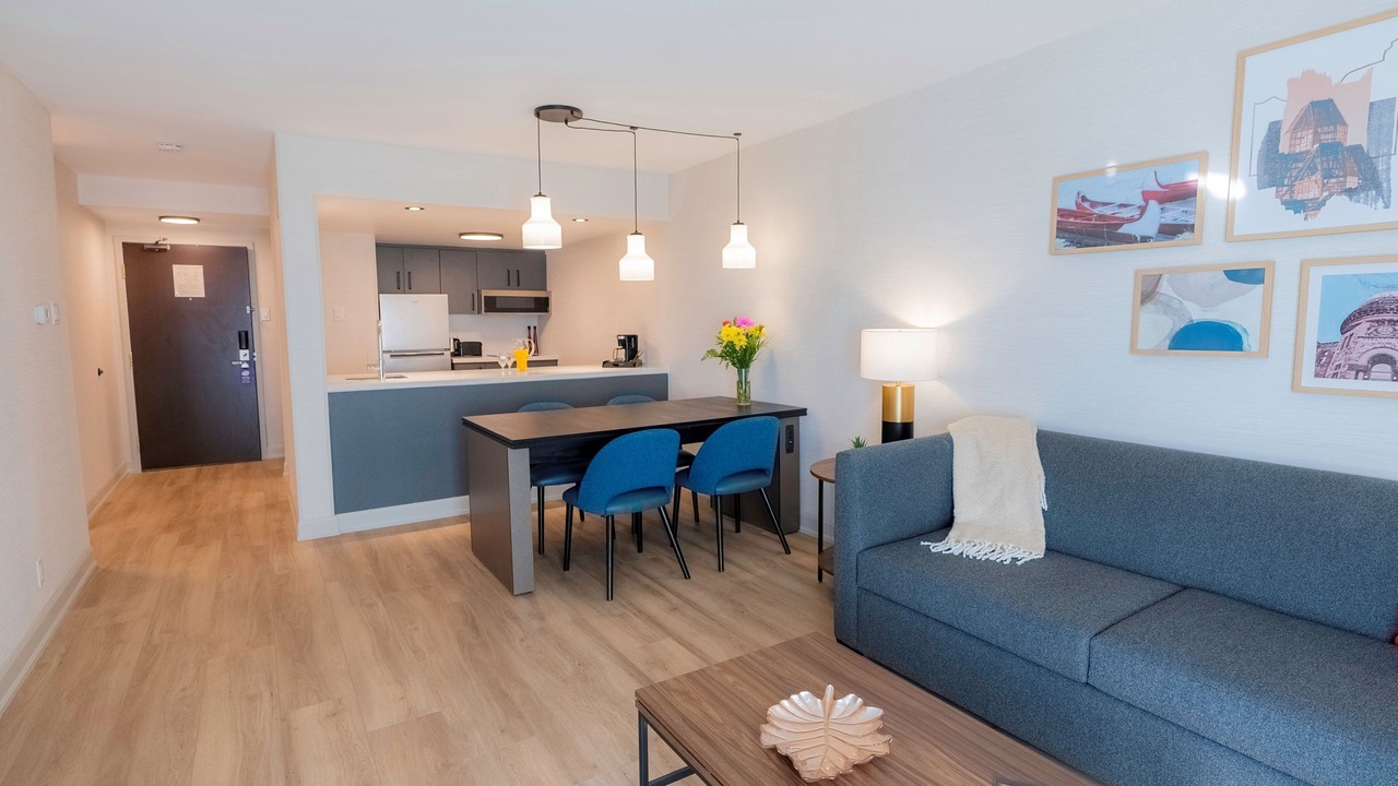 Photo of Livingroom in Downtown Ottawa