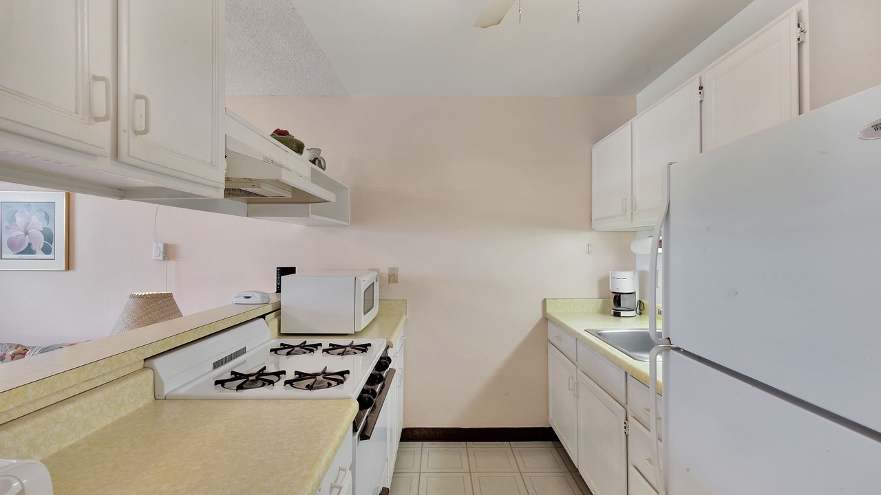 Photo of Kitchen in Kaunakakai