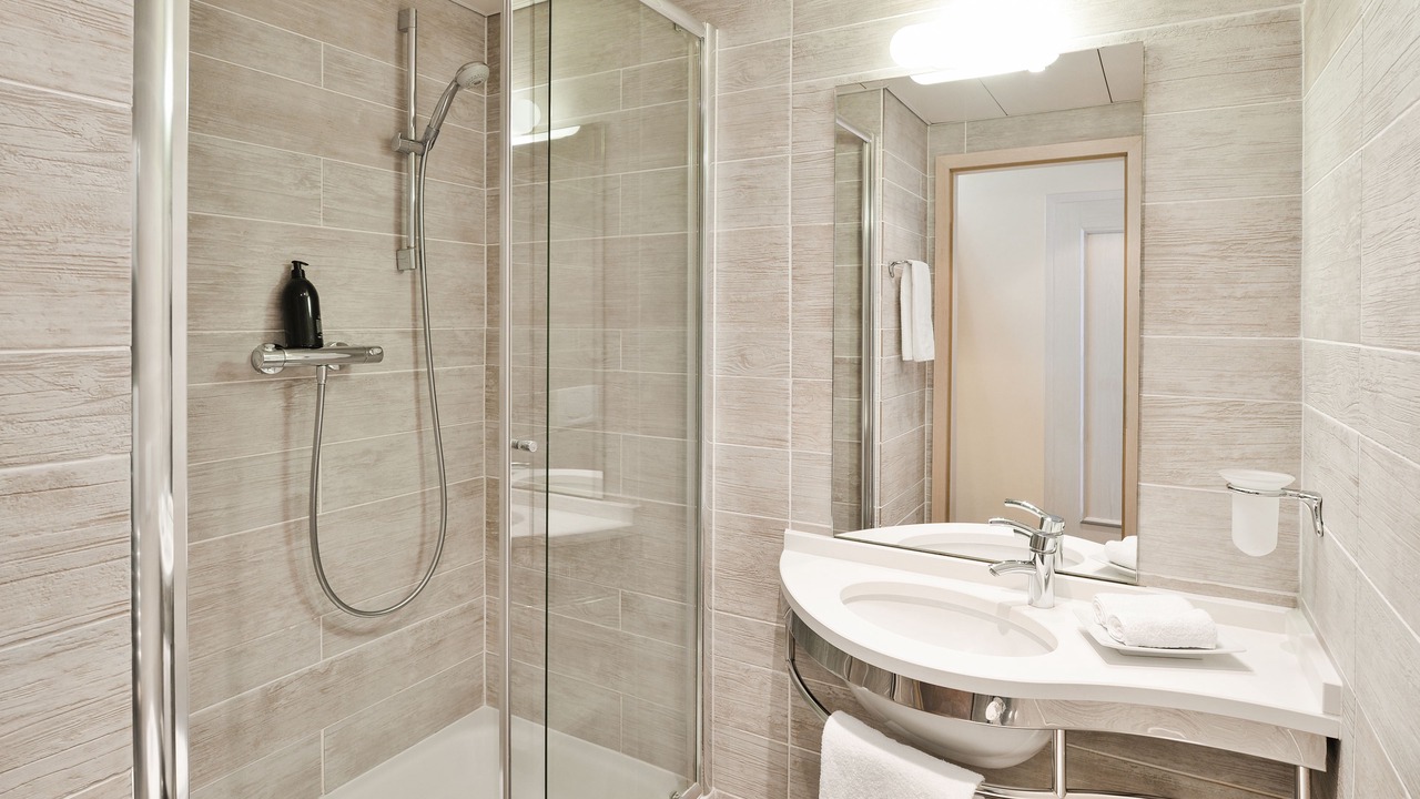 Photo of Bathroom in Paquis Navigation