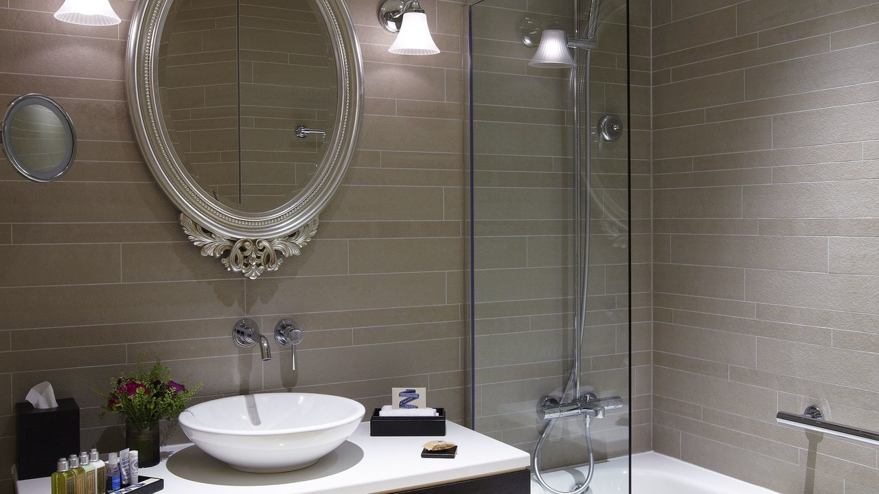 Photo of Bathroom in Palais-Royal