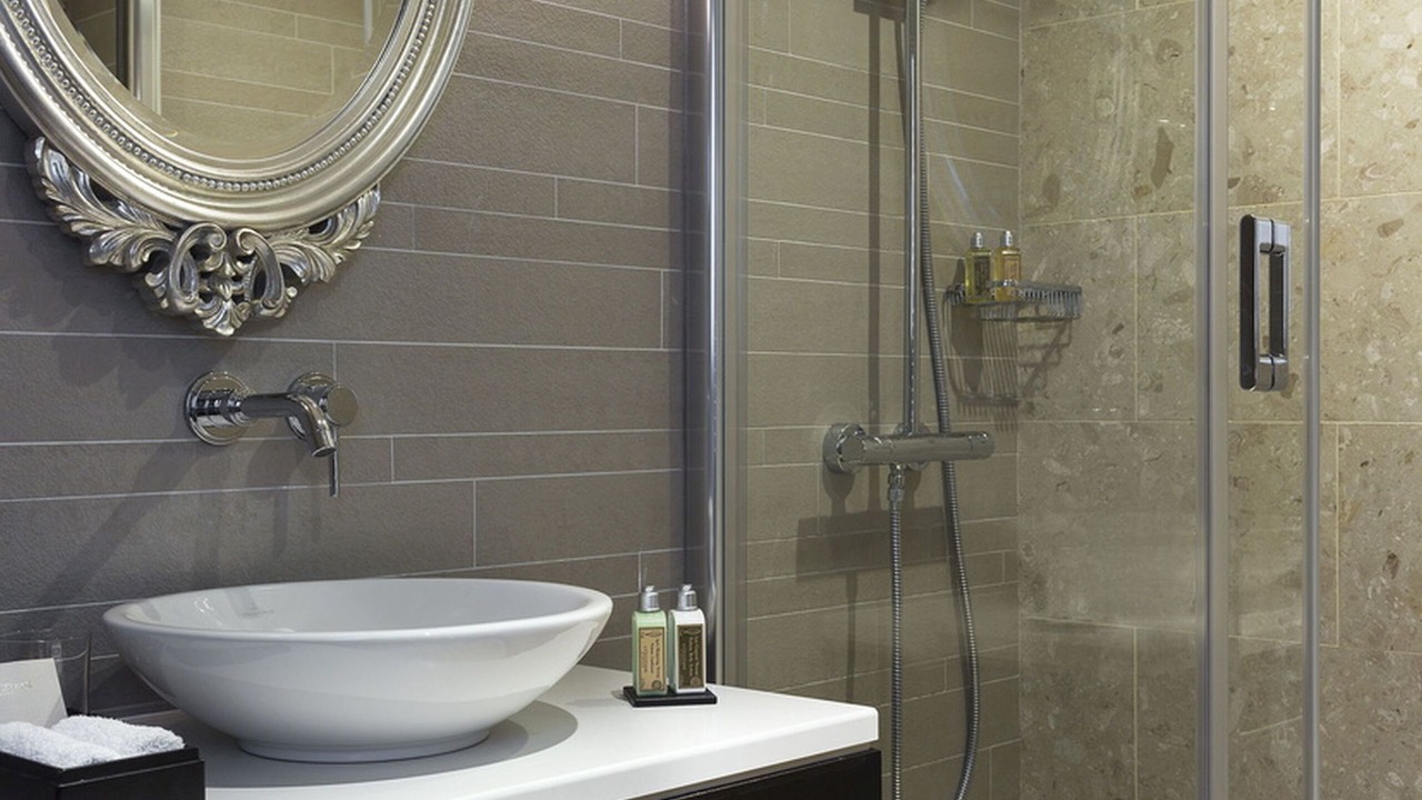 Photo of Bathroom in Palais-Royal