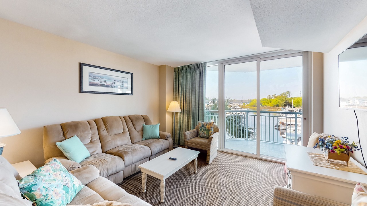 Photo of Livingroom in North Myrtle Beach