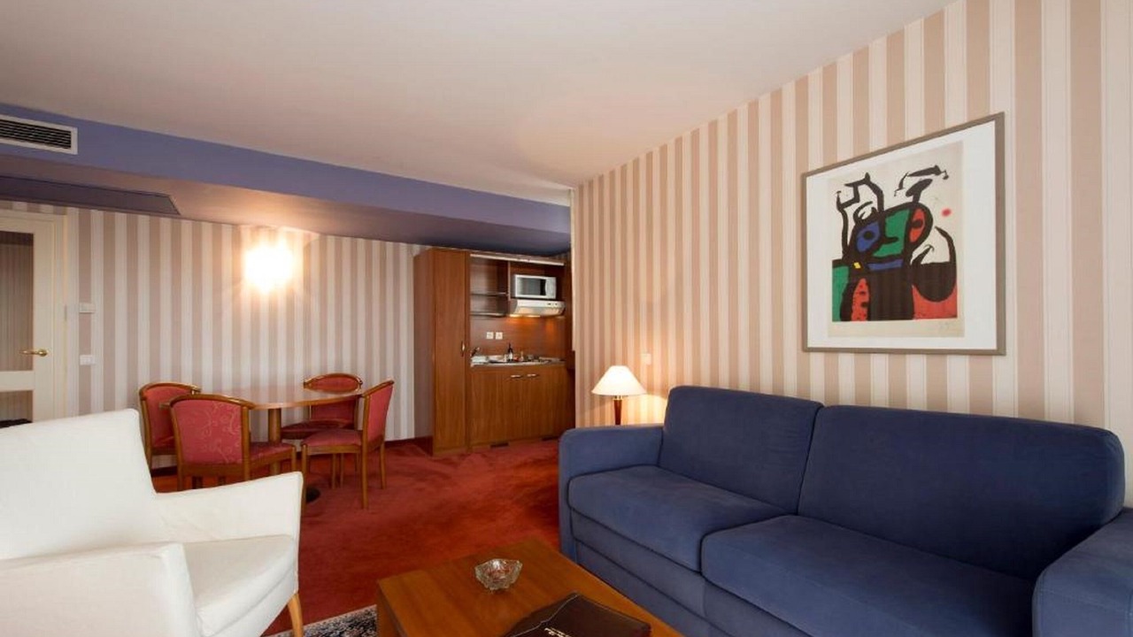 Photo of Livingroom in Orangerie