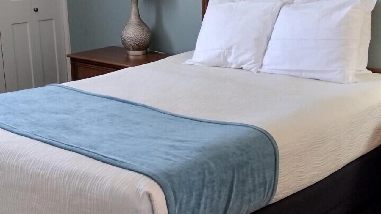 Photo of Bedroom in Waikiki