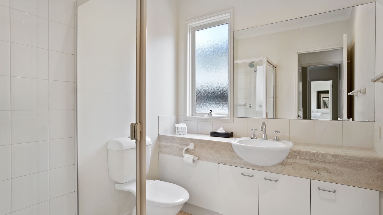 Photo of Bathroom in Kew