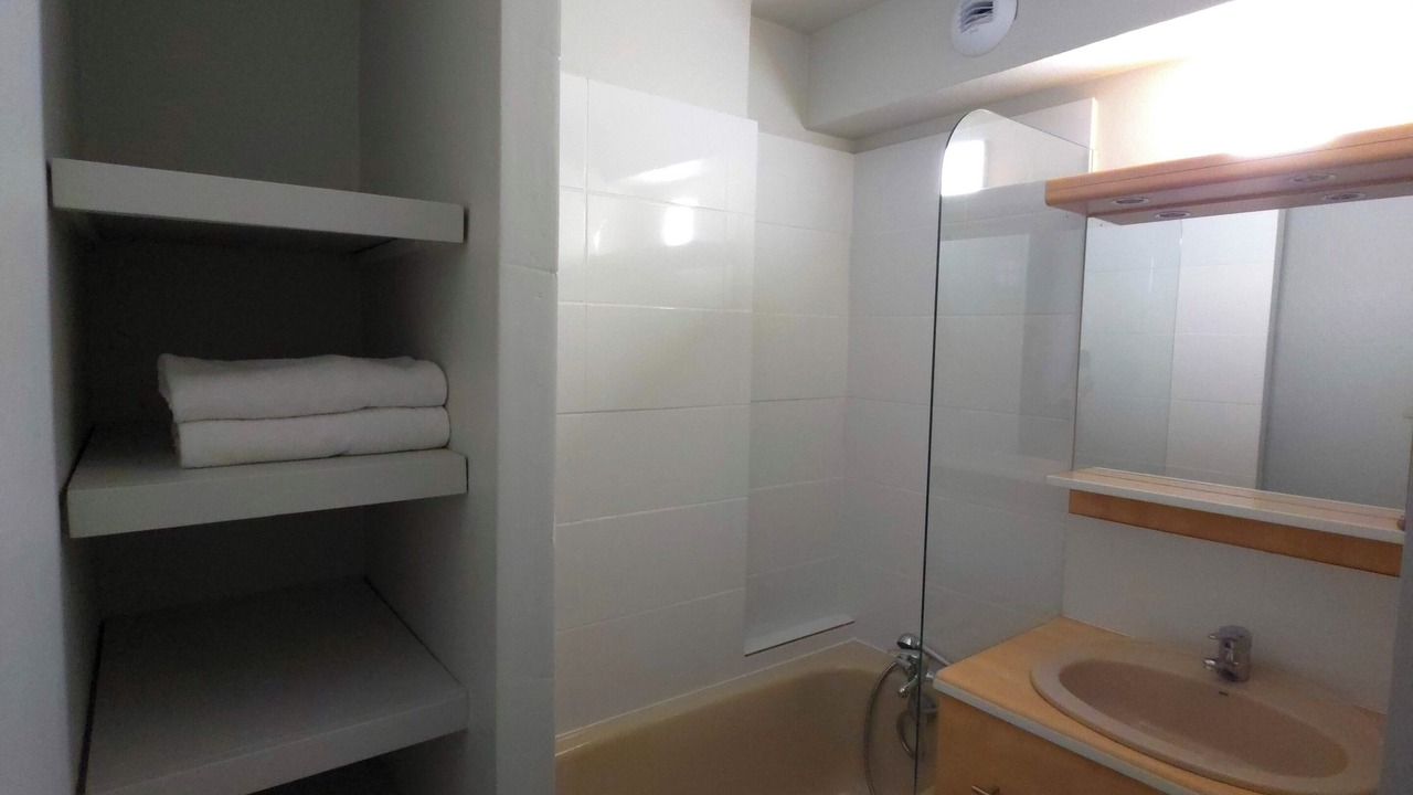 Photo of Bathroom in Gaillard