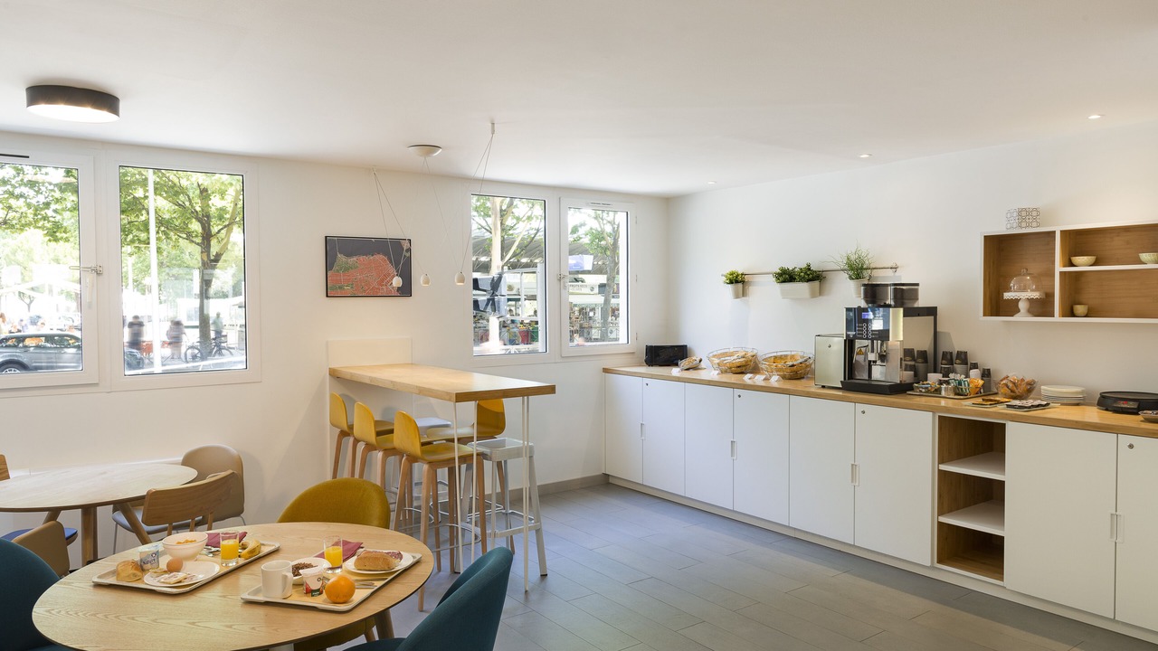 Photo of Others in Antigone