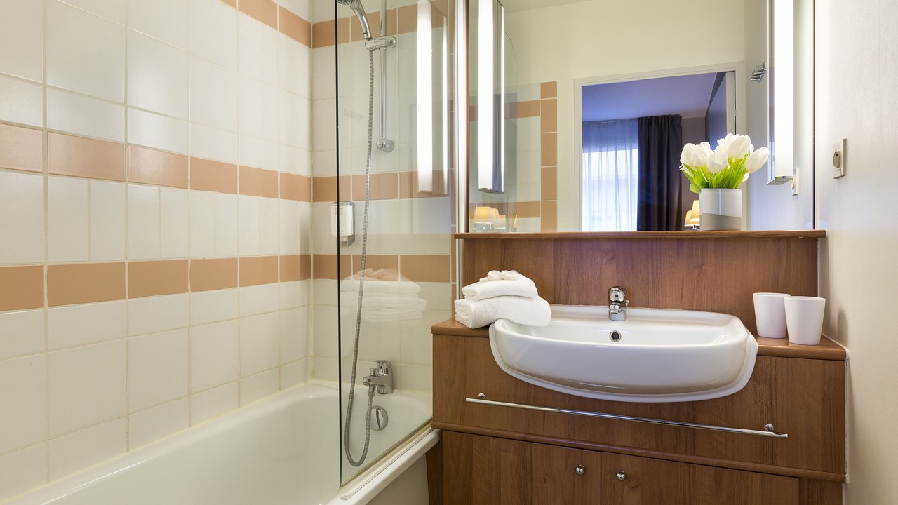 Photo of Bathroom in Antigone