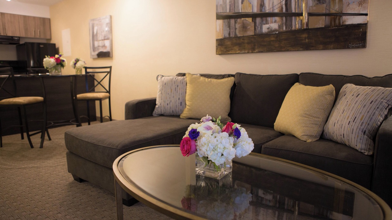 Photo of Livingroom in Golden Triangle