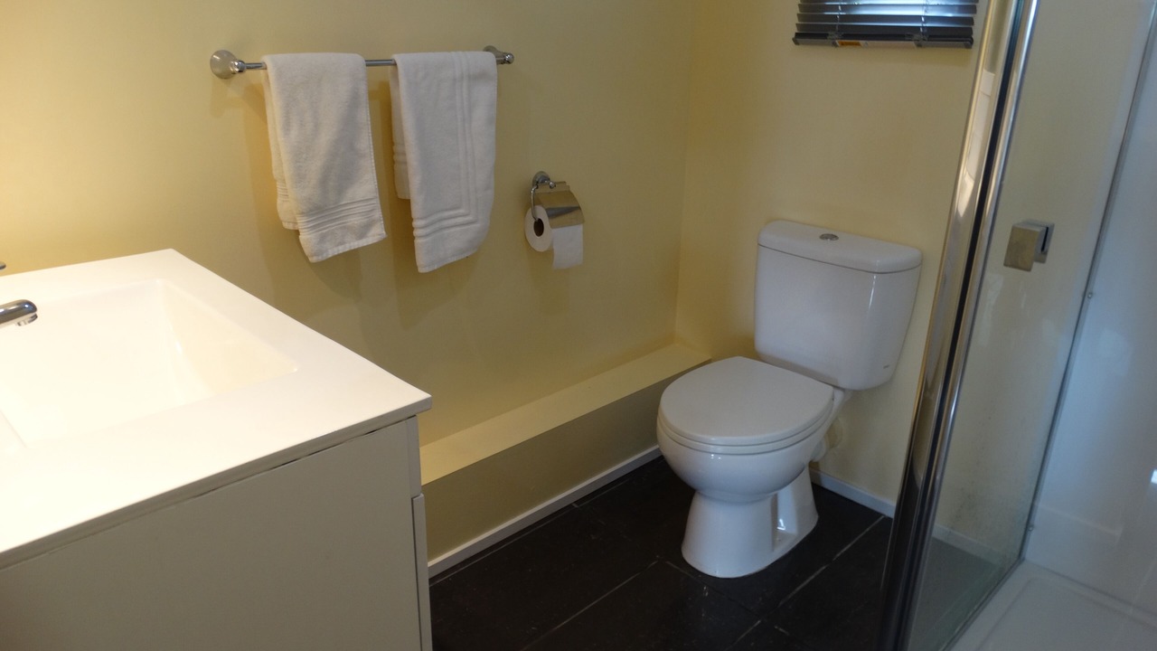 Photo of Bathroom in Karapiro