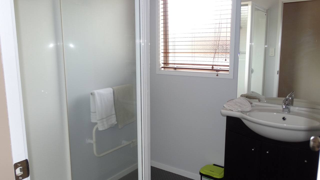 Photo of Bathroom in Karapiro