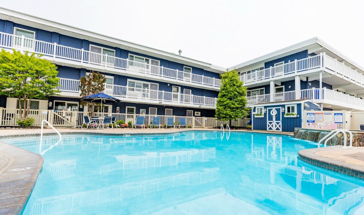 Photo of Outdoor in Avalon