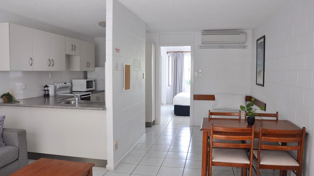 Photo of Livingroom in North Ward