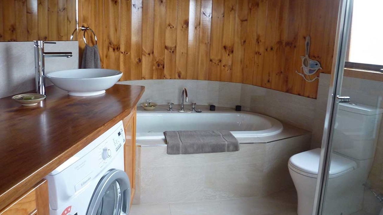 Photo of Bathroom in Johanna